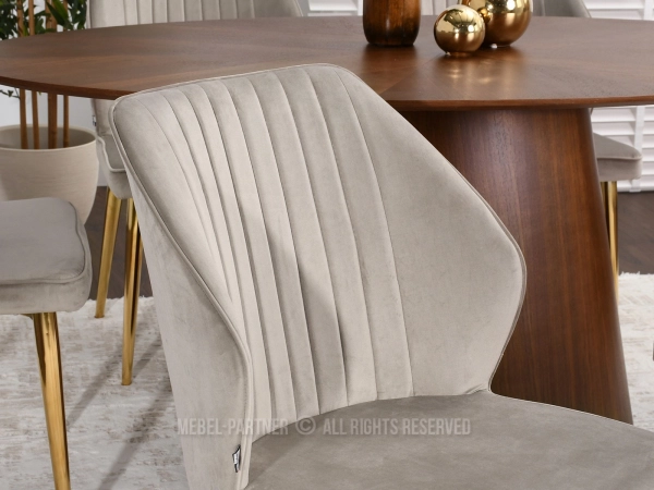 Eleganckie krzesło tapicerowane glamour do salonu